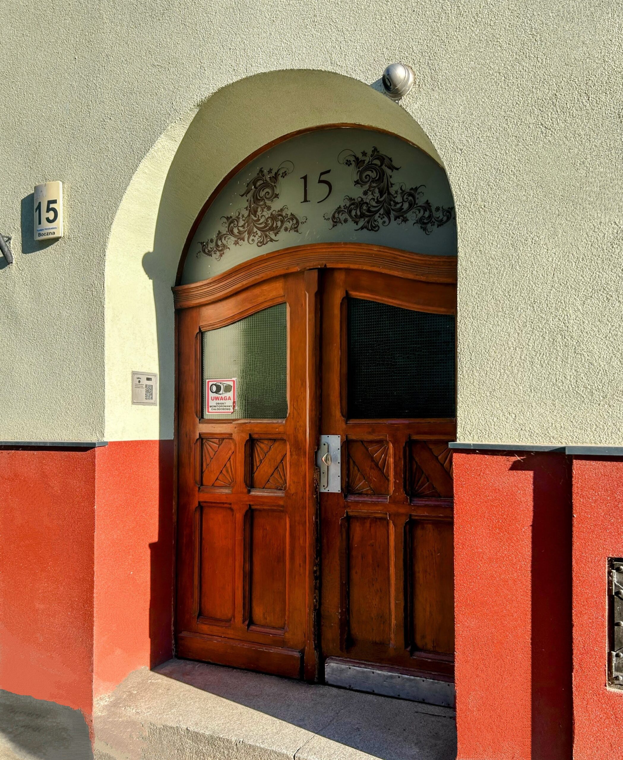 Boczna 15